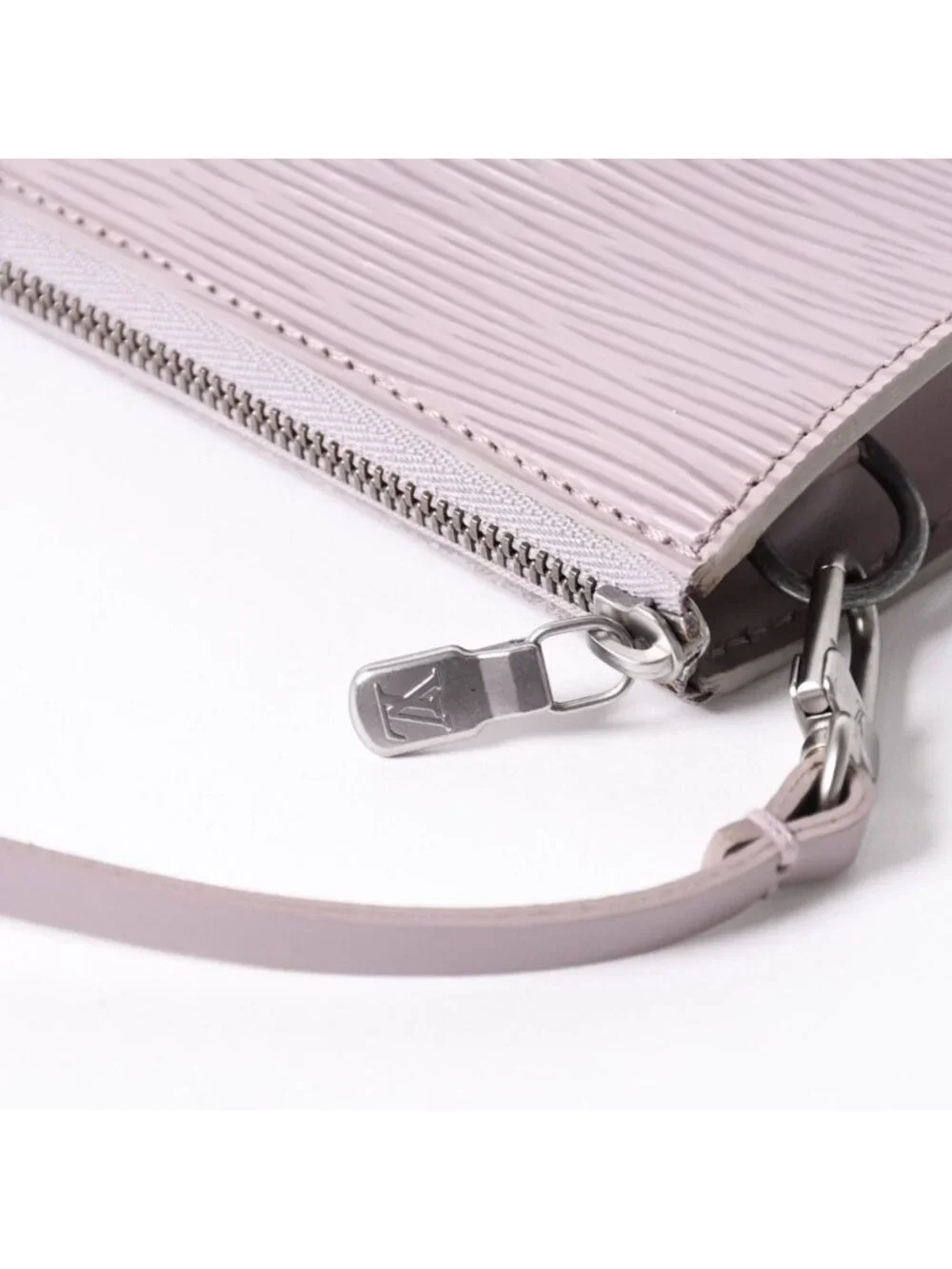 Louis Vuitton Pochette Accessoires Pouch Epi Lavender Silver
